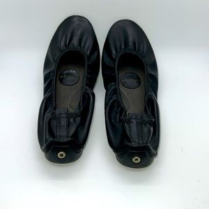 Pluggz black slip ons sz 9